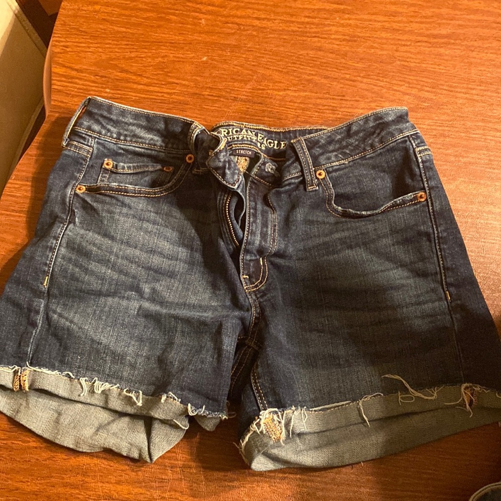 AE Demim ripped shorts size 8
